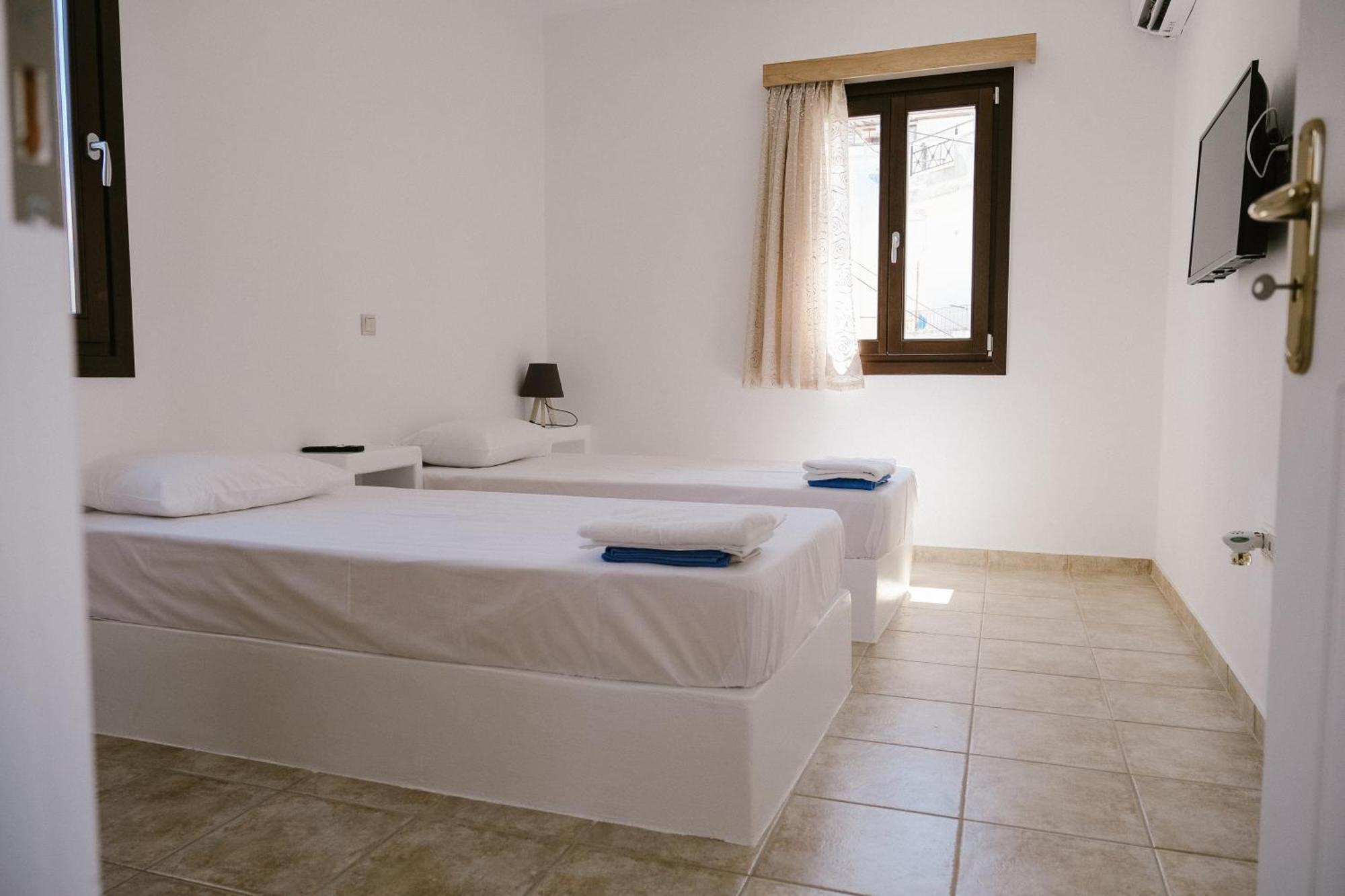 Iliaxtida Apartments Filótion المظهر الخارجي الصورة