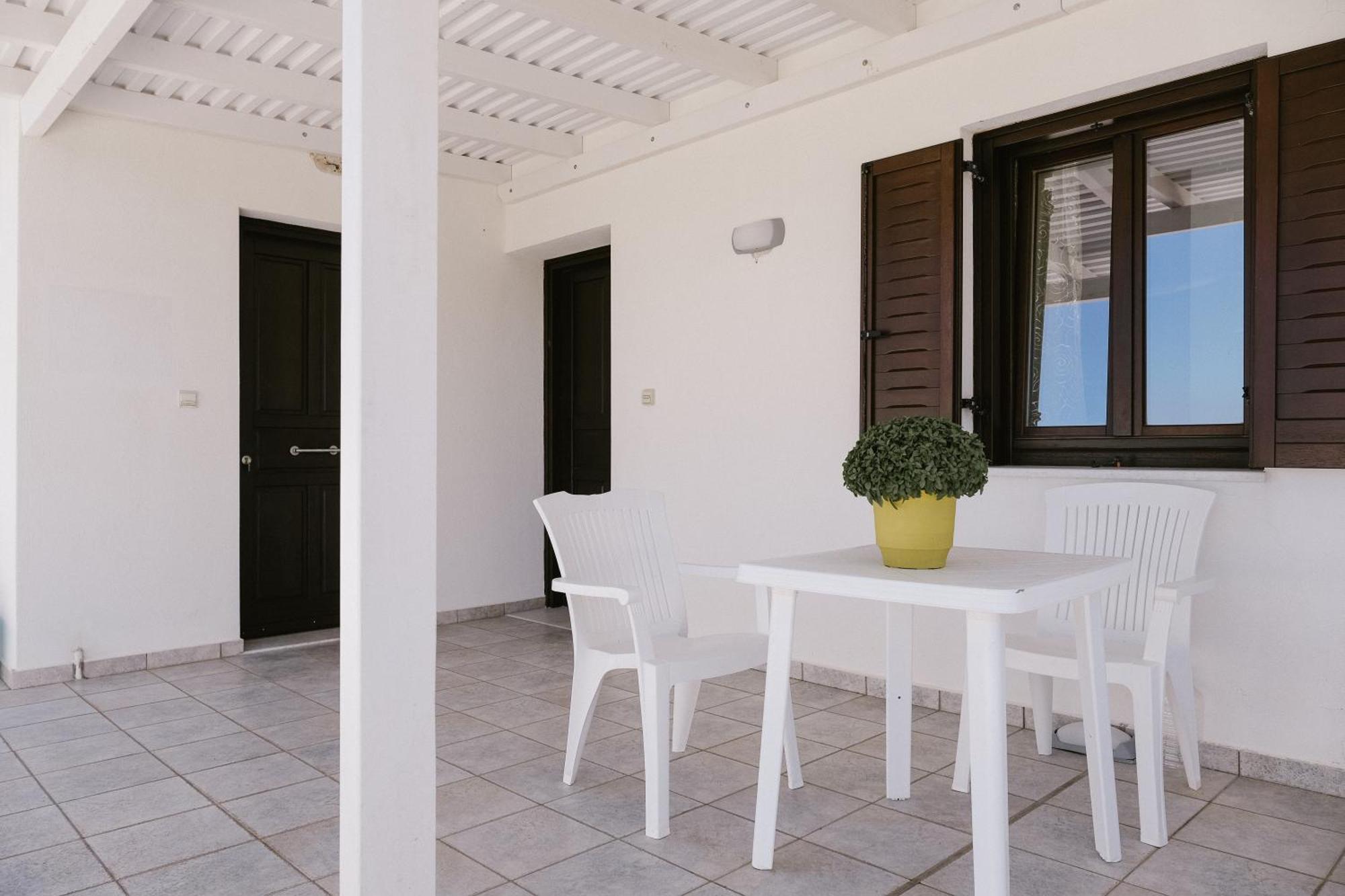 Iliaxtida Apartments Filótion المظهر الخارجي الصورة